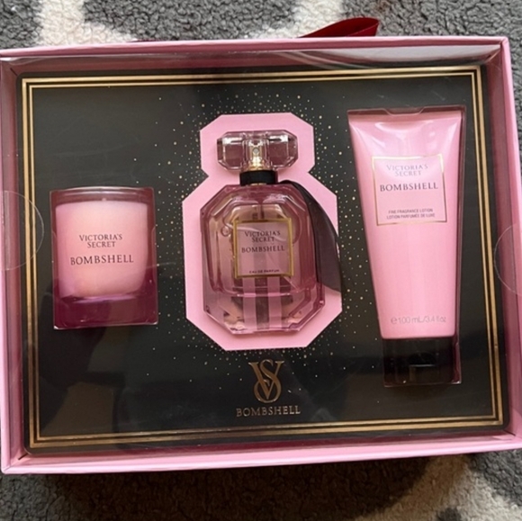 Victoria's Secret Other - Nwt Victoria's Secret Bombshell Gift Set